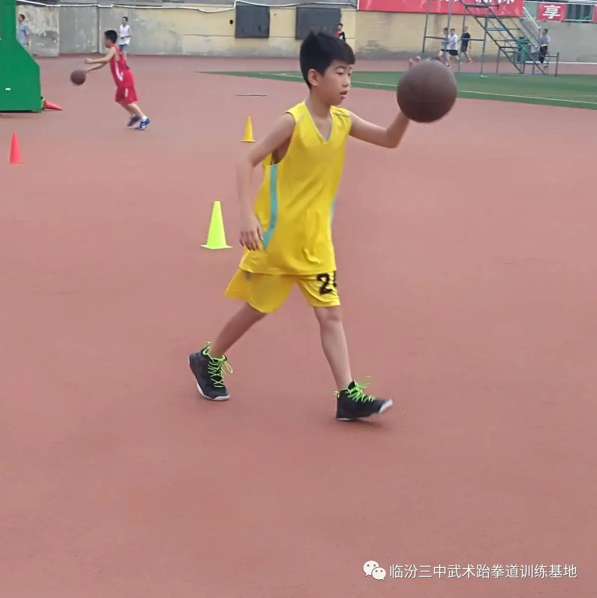 制定篮球交流计划以促进个人技能发展的方法_0